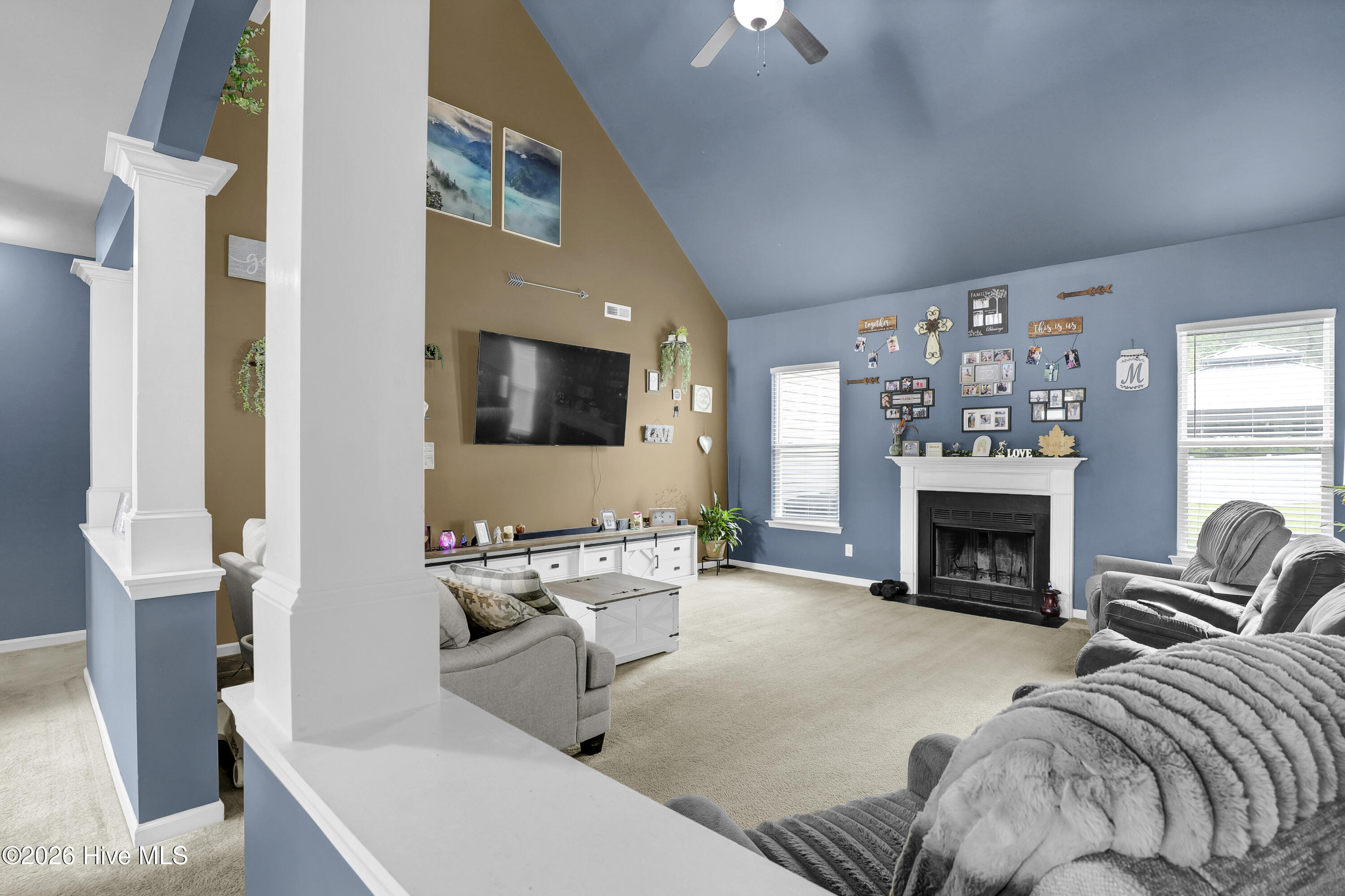 201 Wedgefield Circle,Maple Hill