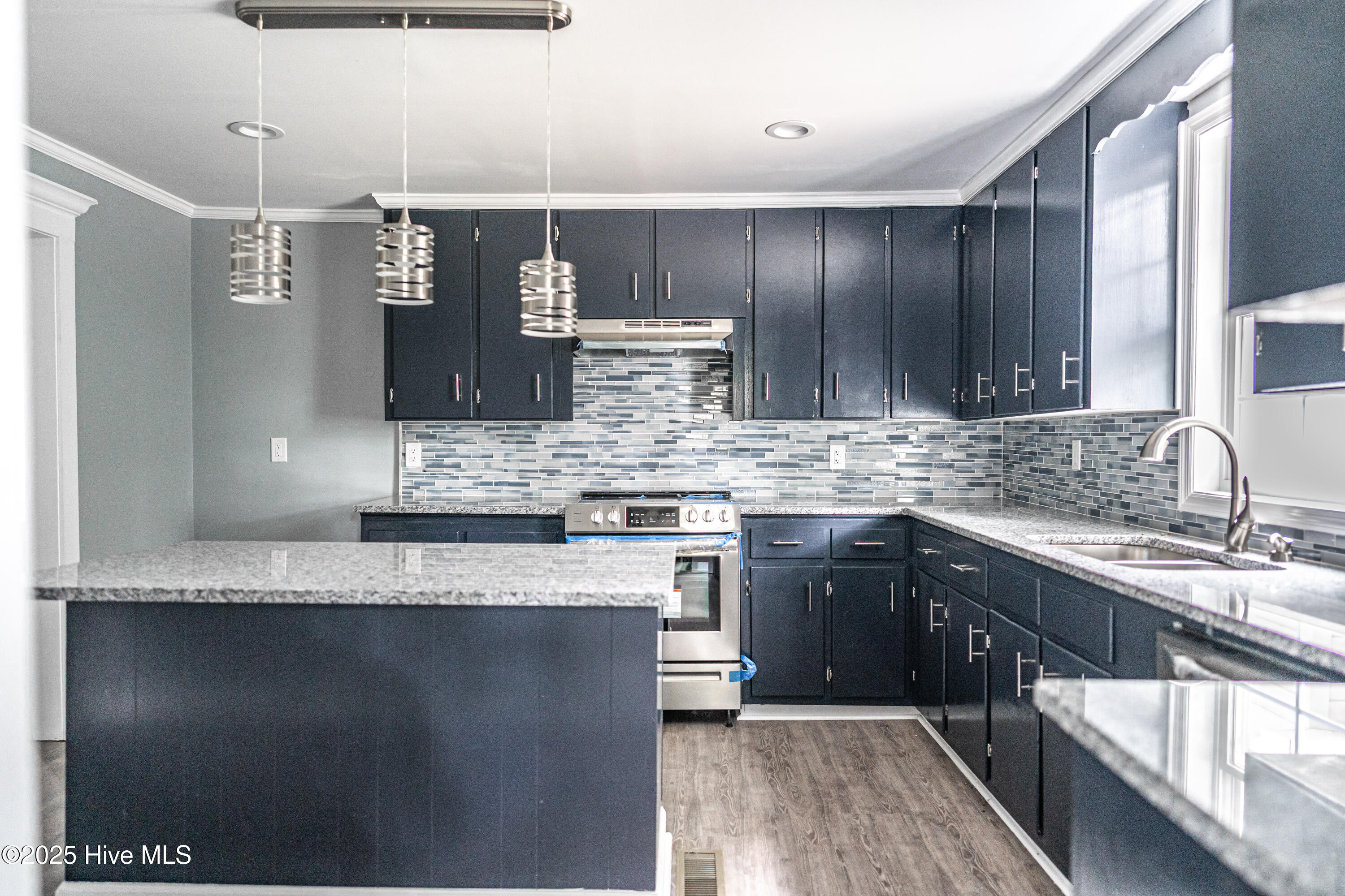 2396 Putnam Glendon Road