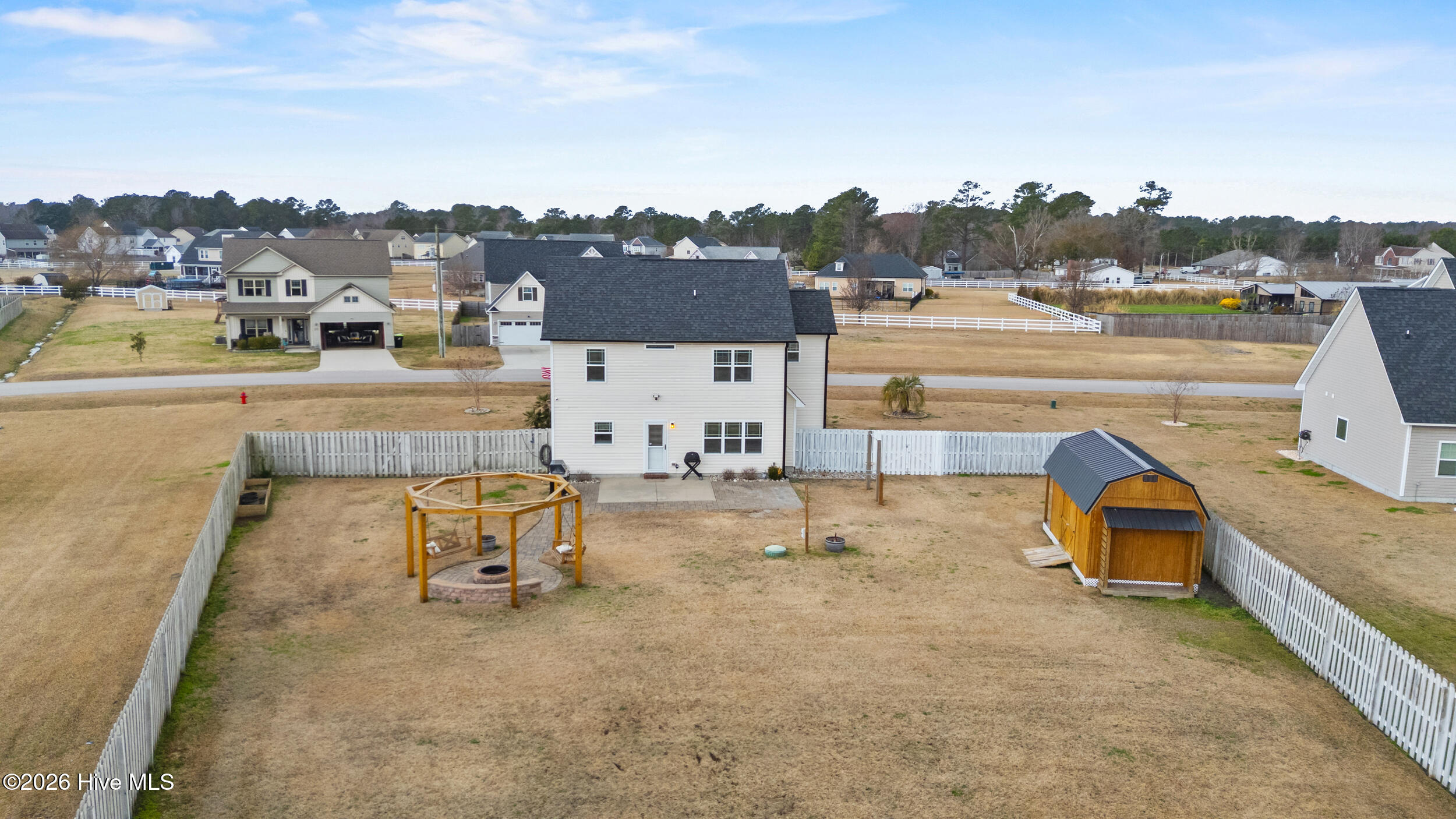 100556419 | Photo 49