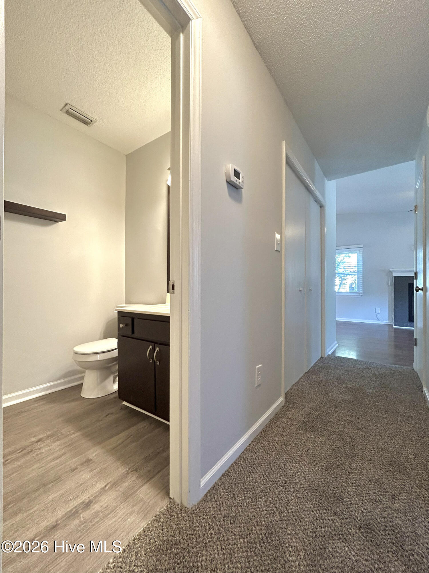 100563583 | Photo 19