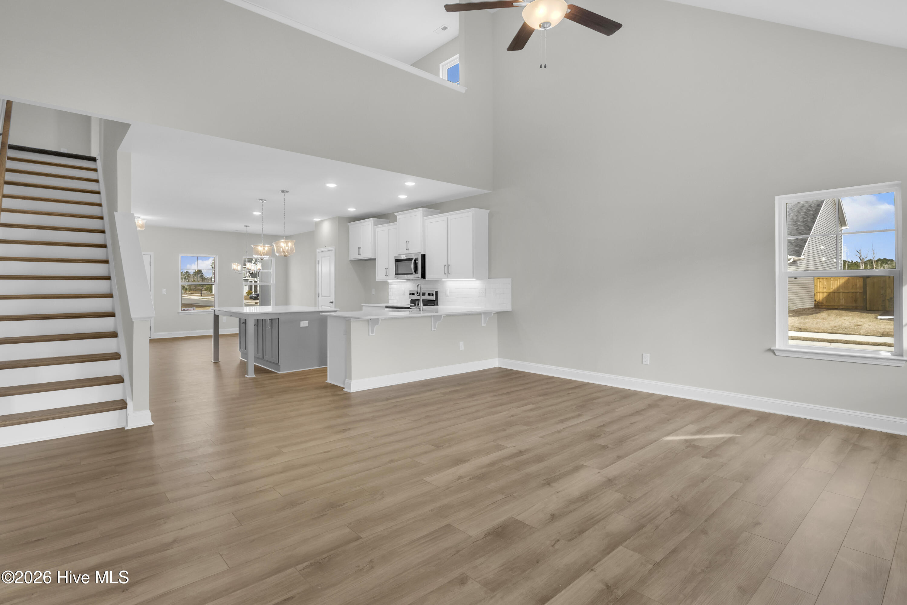 100552791 | Photo 22