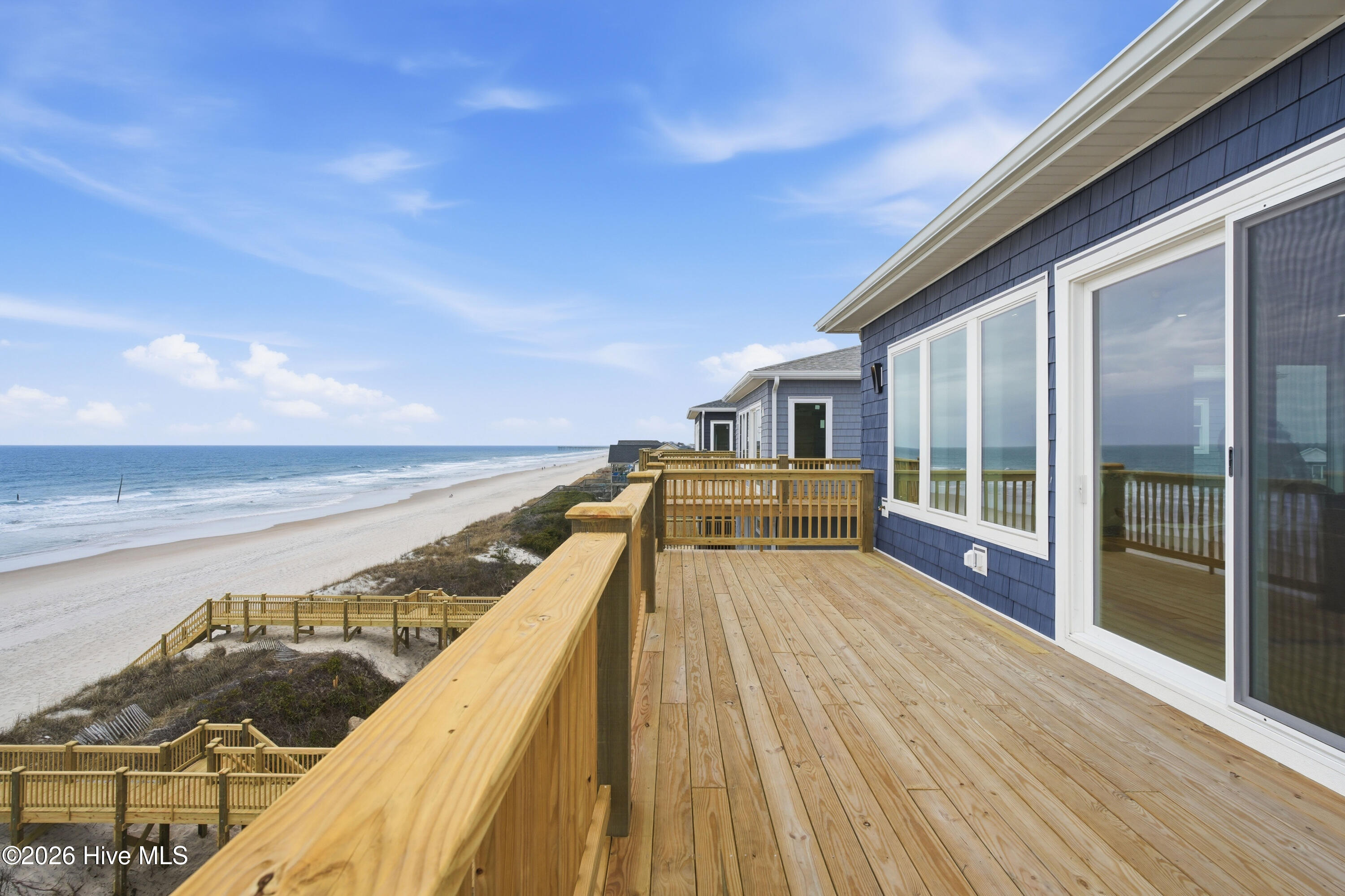 100508019 | Photo 25