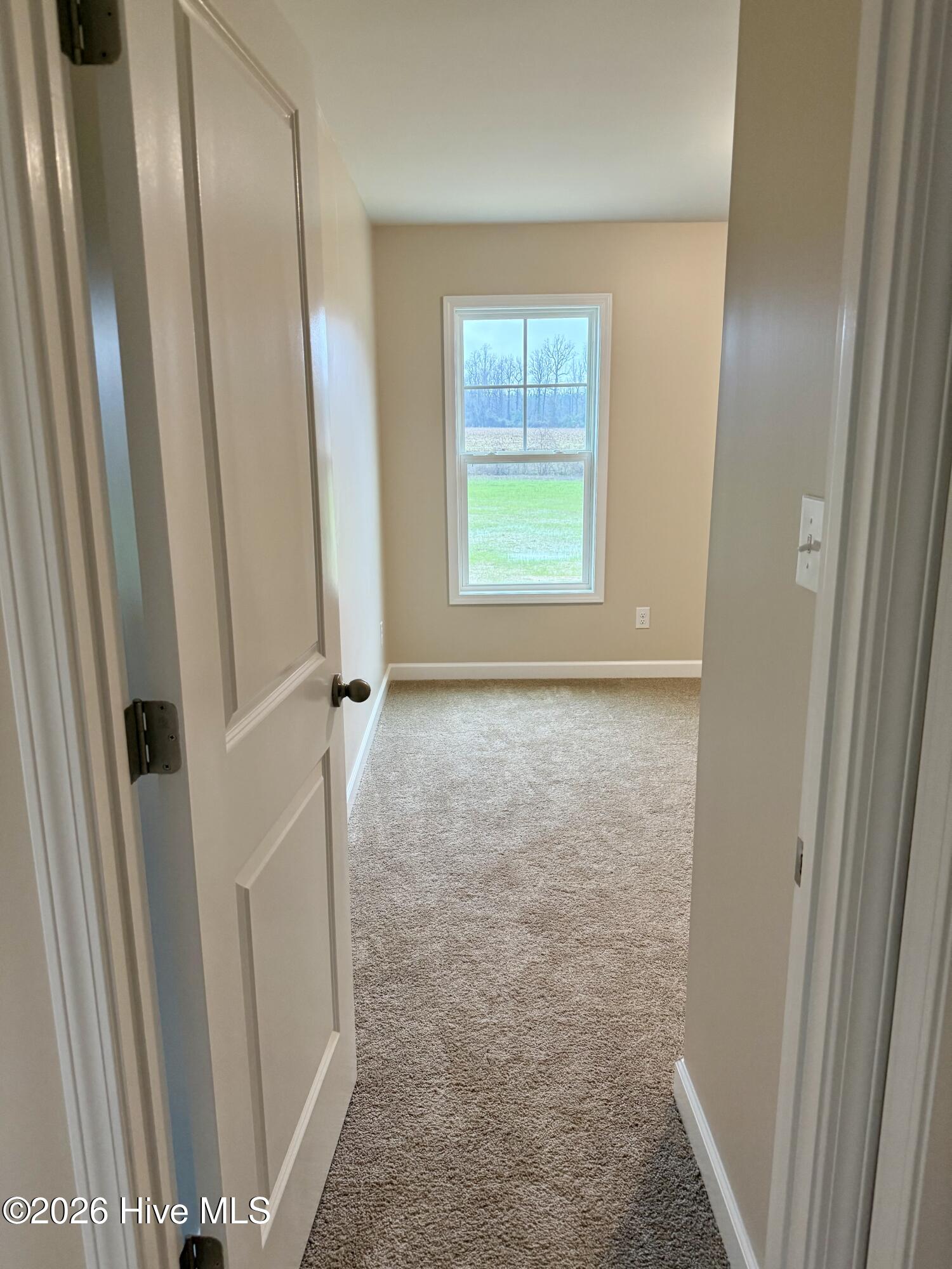 100548779 | Photo 20