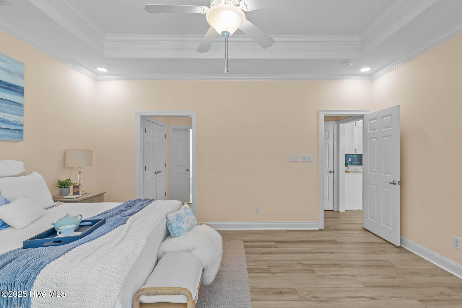 100512903 | Photo 29