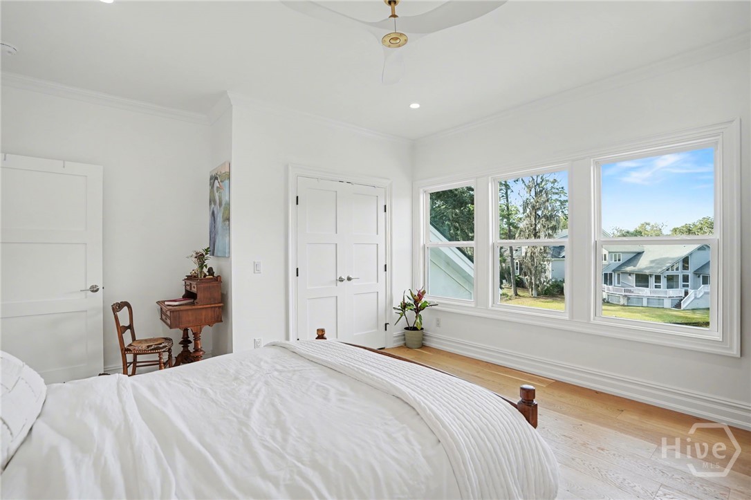 Upstairs Guest Suite Bedroom