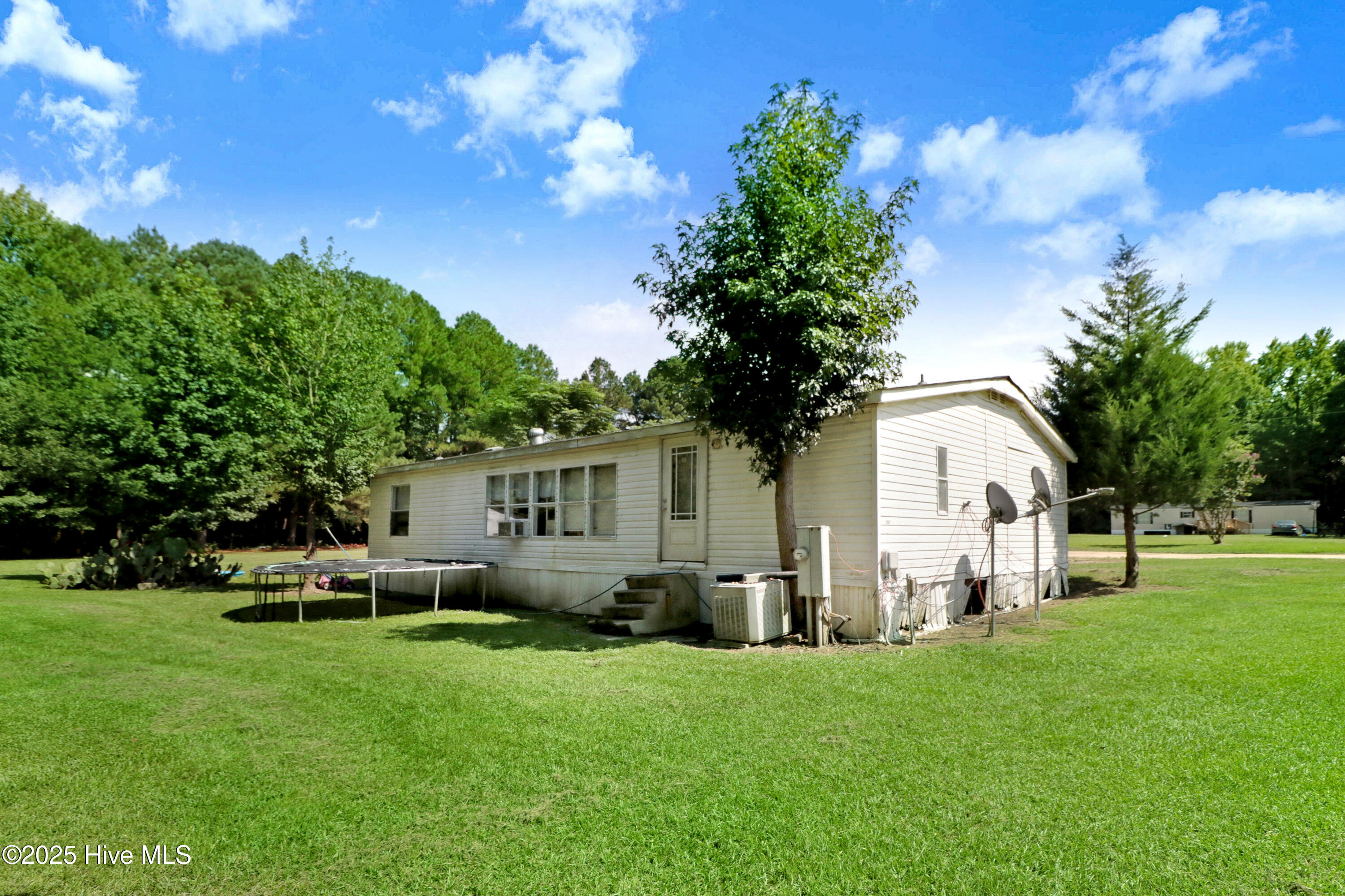 Homes for sale in Princeton, NC | 104 Eddie Dr, Princeton, NC 27569 | MLS# 100527697