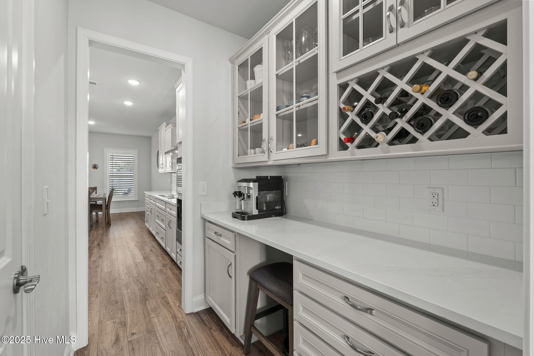 100540818 | Photo 10