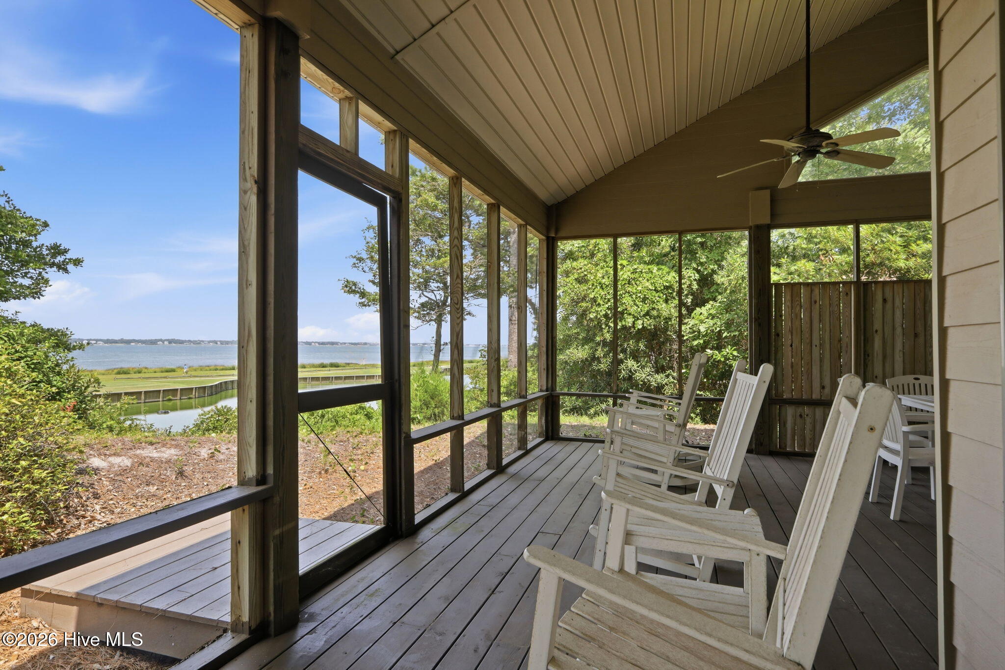 142 Oakleaf Drive,Pine Knoll Shores