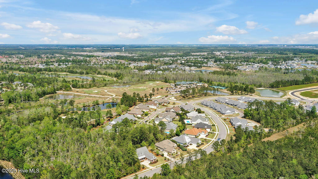 100550023 | Photo 56