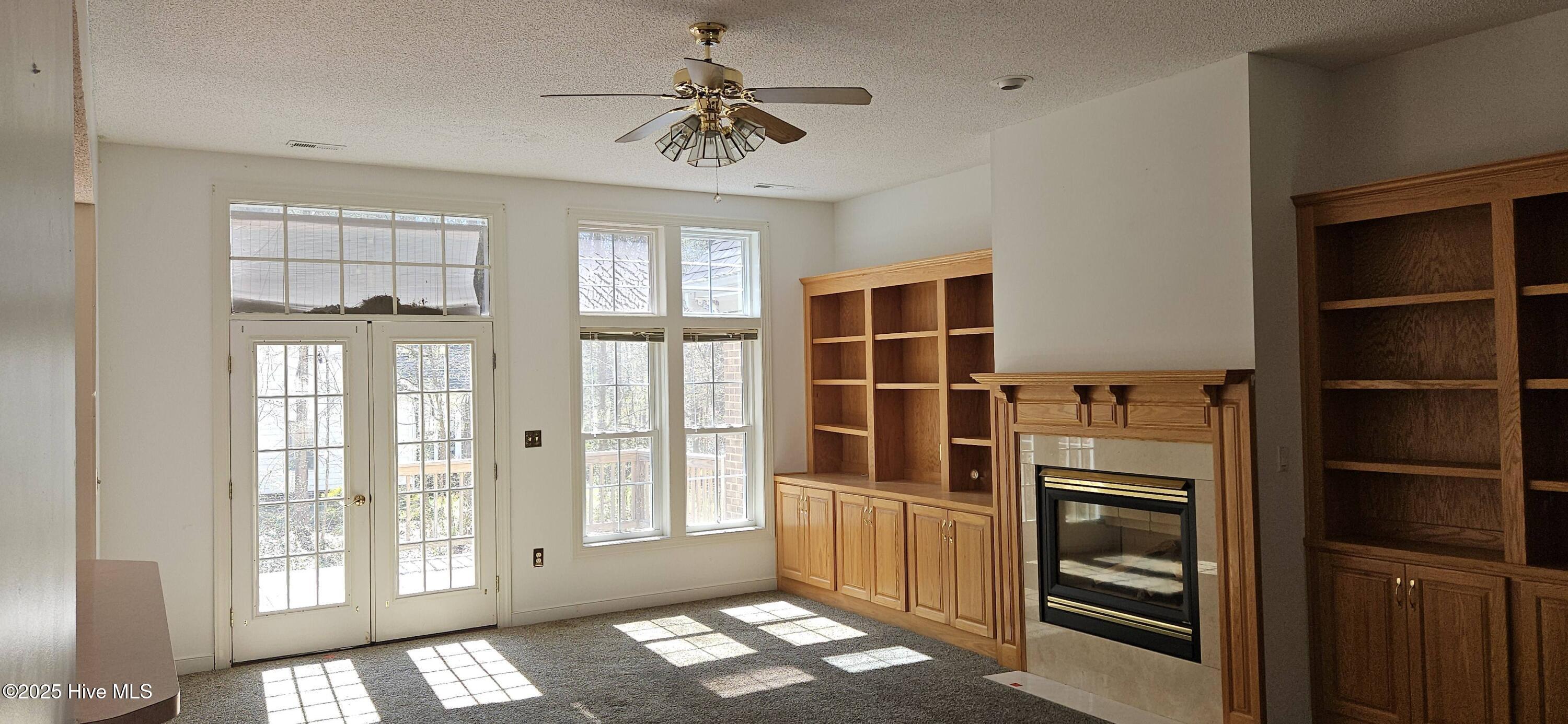 20250328_150955_copy_4000x1848