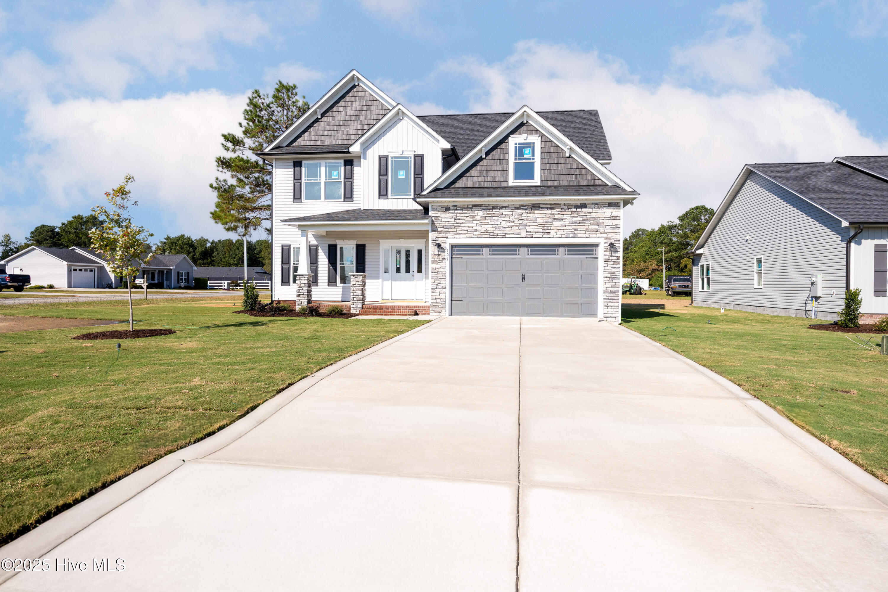 Homes for sale in Clinton, NC | 101 Sunny Acres Ln, Clinton, NC 28328 | MLS# 100530007