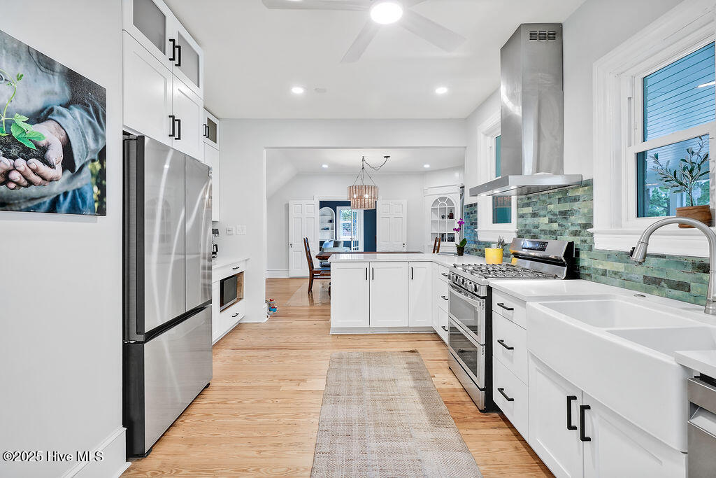 100528025 | Photo 13