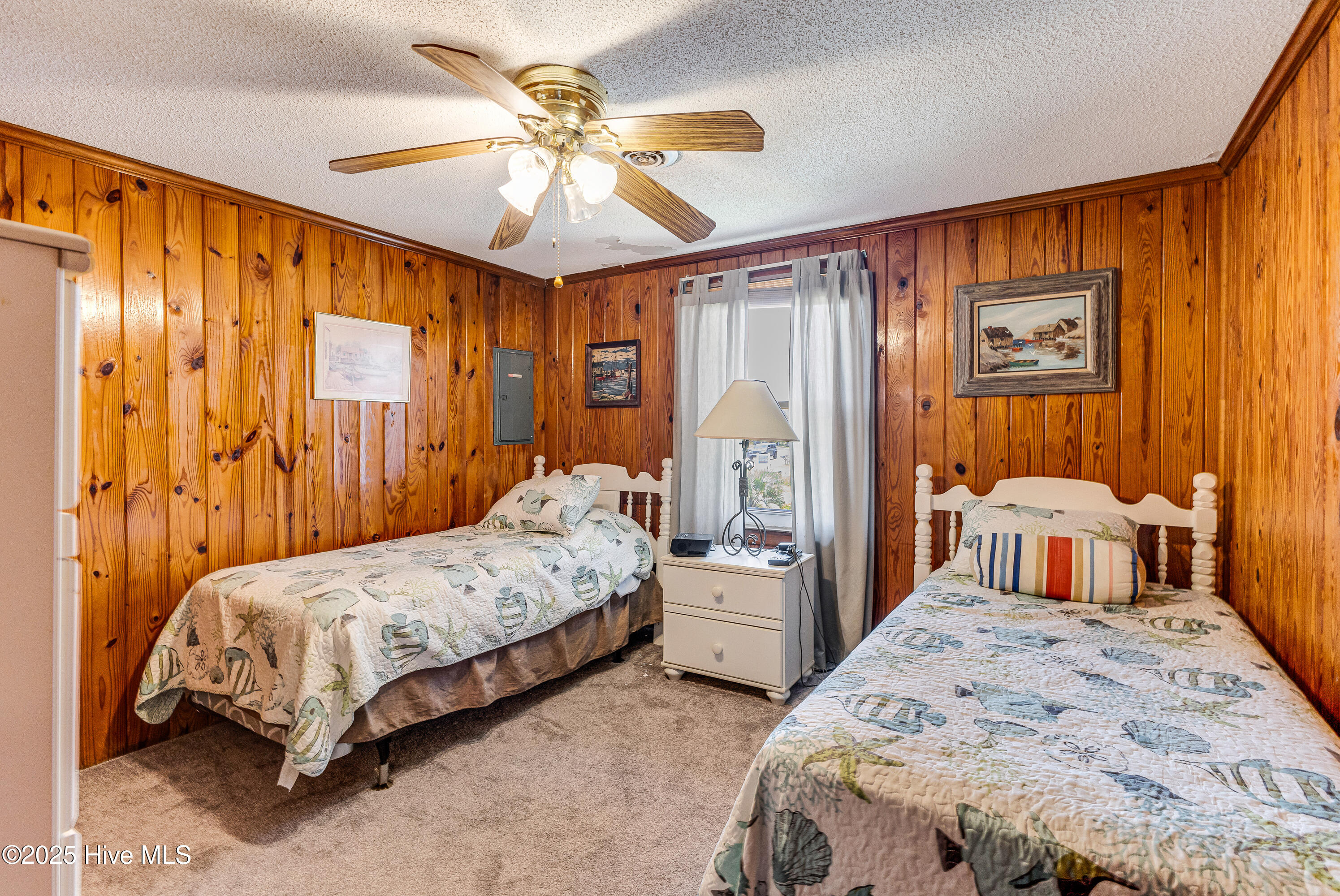 100524957 | Photo 45