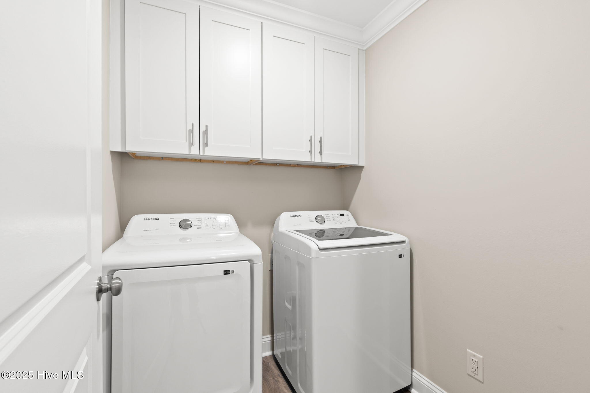 100540821 | Photo 27