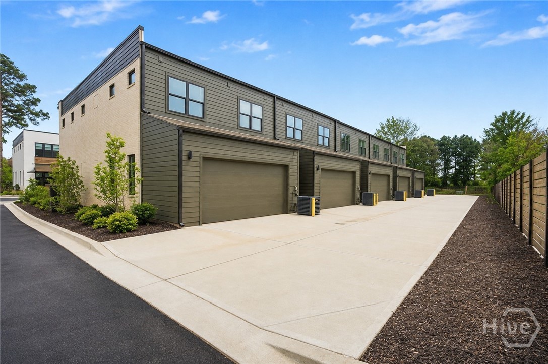 Photo 2 of Townhouse for sale at 1170 Watson Ln, Watkinsville, GA 30677 | MLS# CL359335 | Listing updated on 2026-10-07