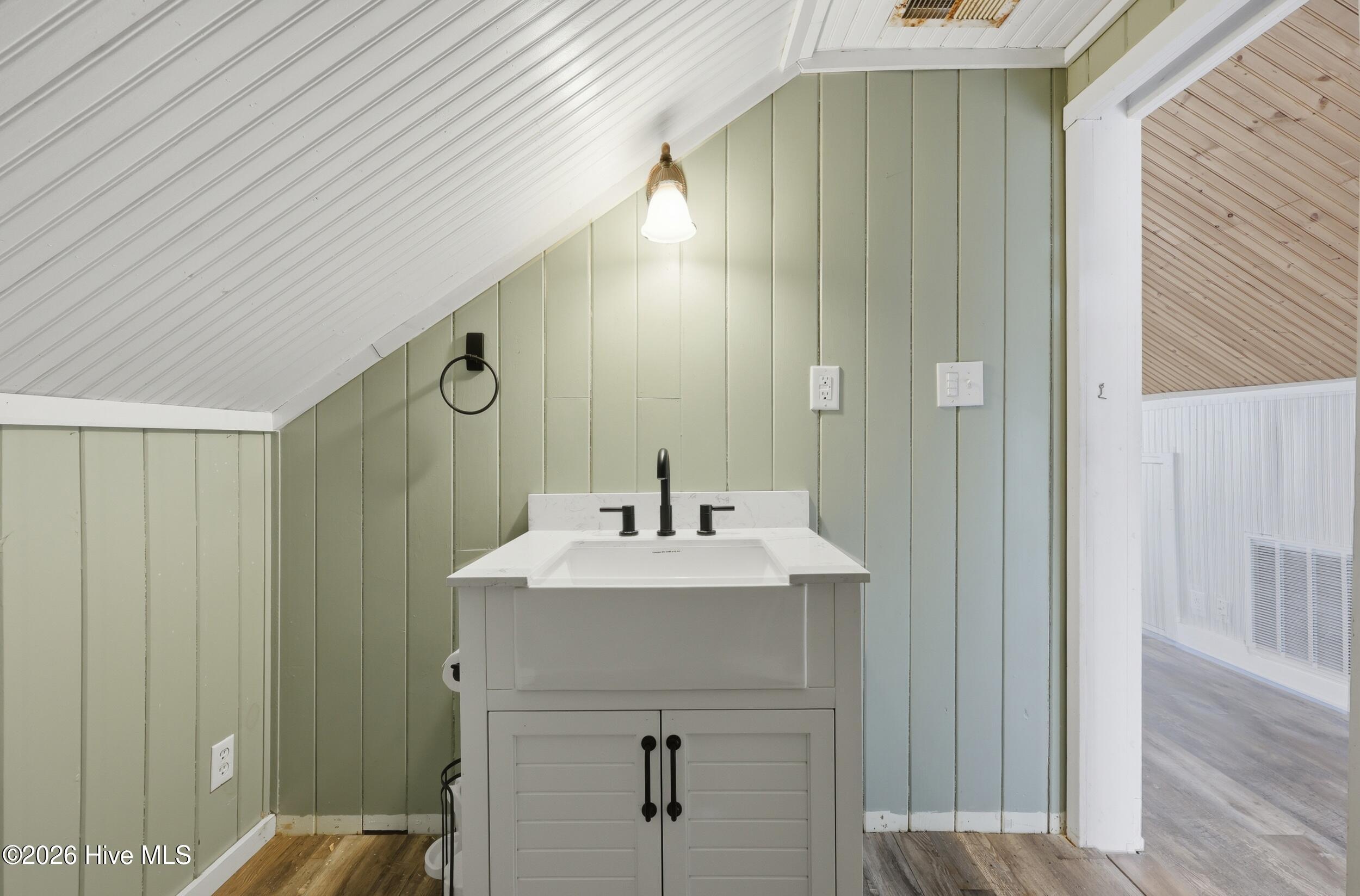 1748 Soundneck Road, Elizabeth City, NC, 27909