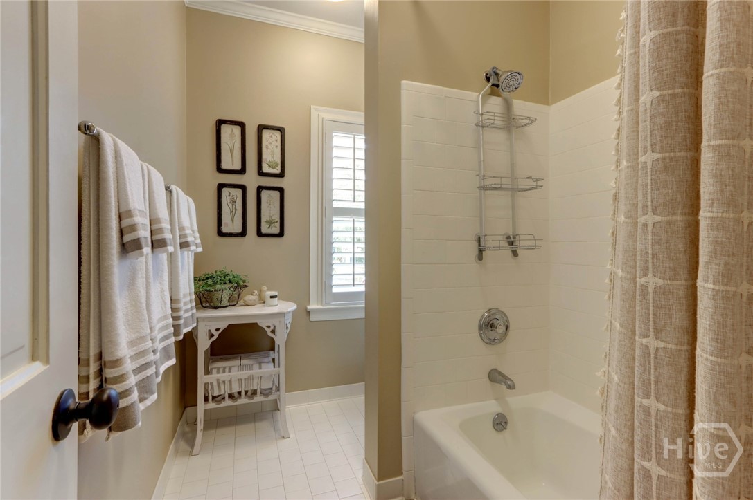 Upstairs hall bath