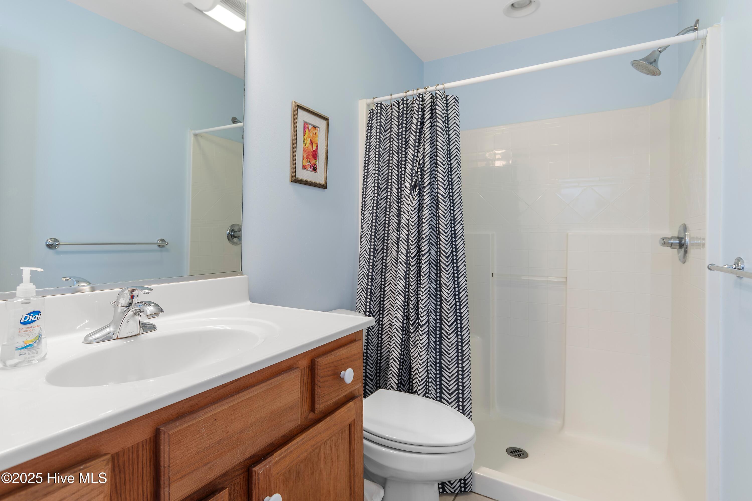 100528298 | Photo 49