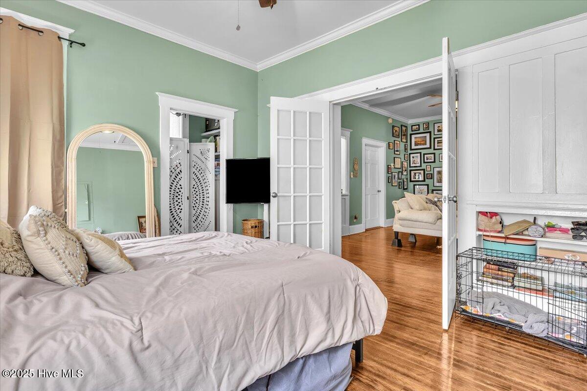 100525423 | Photo 16