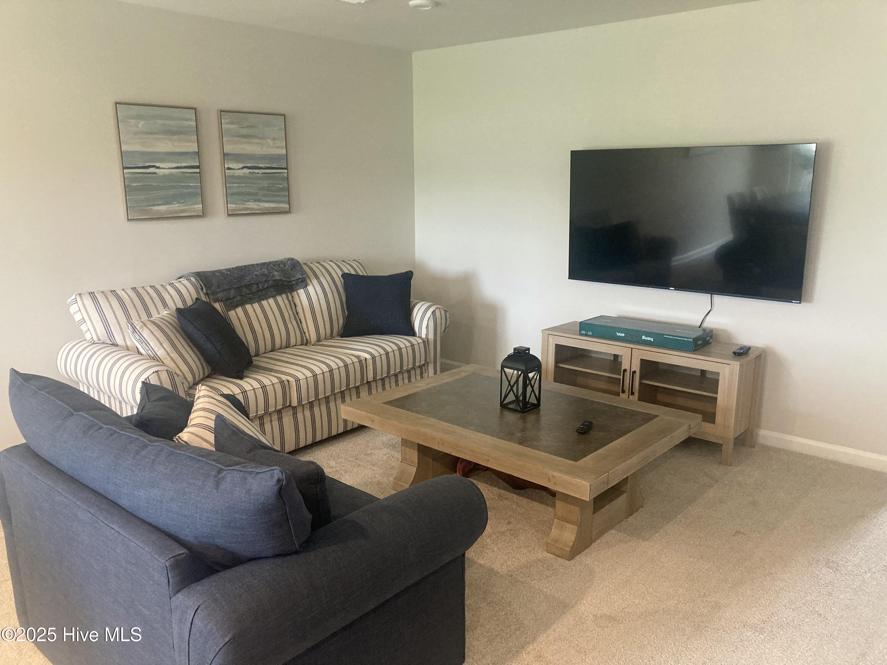 100525774 | Photo 18