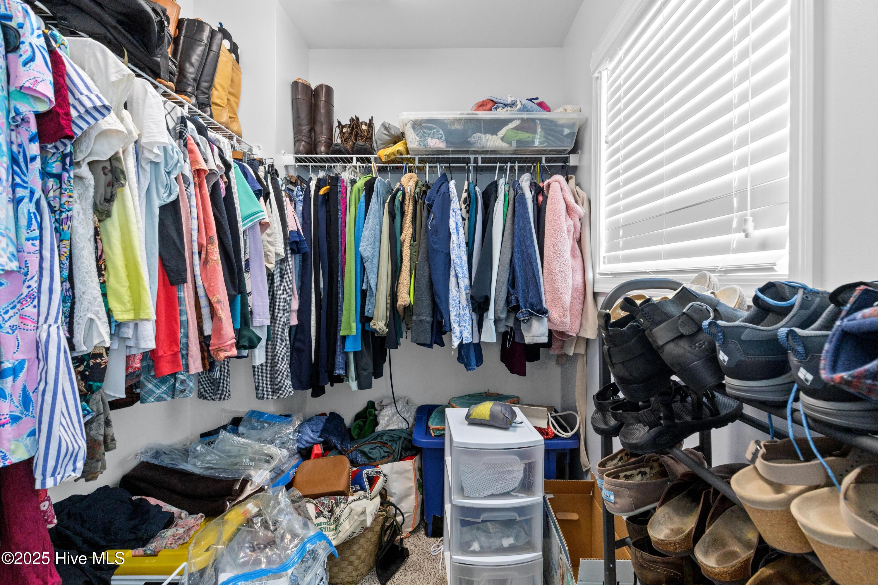 100521399 | Photo 20