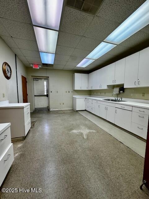 100533527 | Photo 33