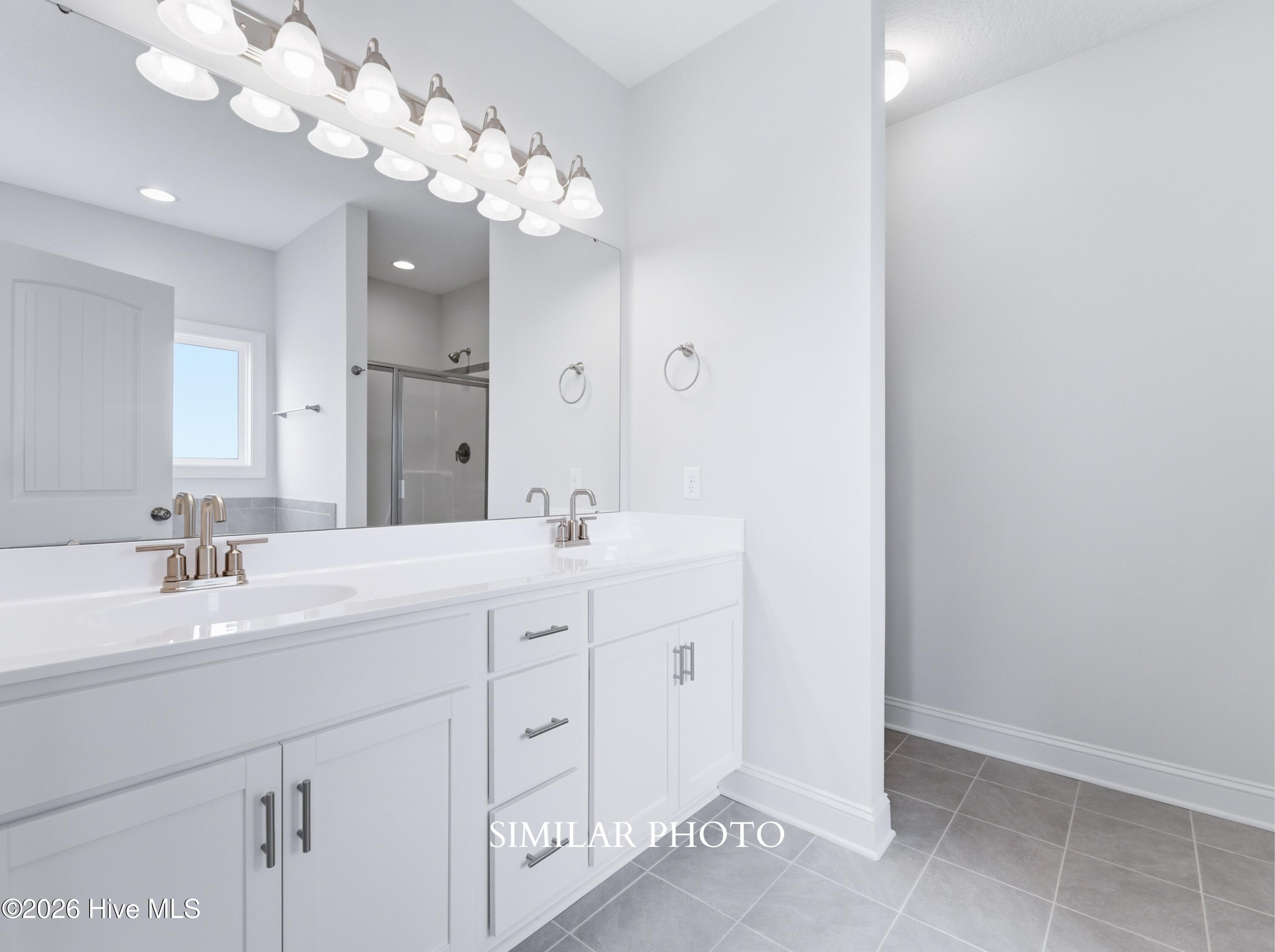 100553958 | Photo 20