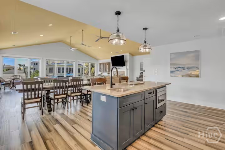 14 17th Street, Tybee Island, GA 31328 Listing Photo  2