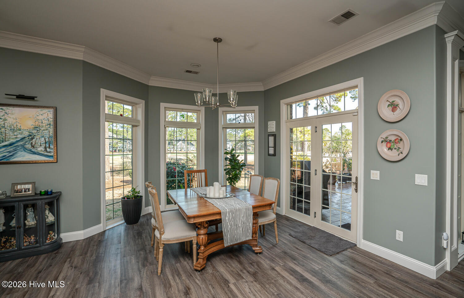 100560123 | Photo 21