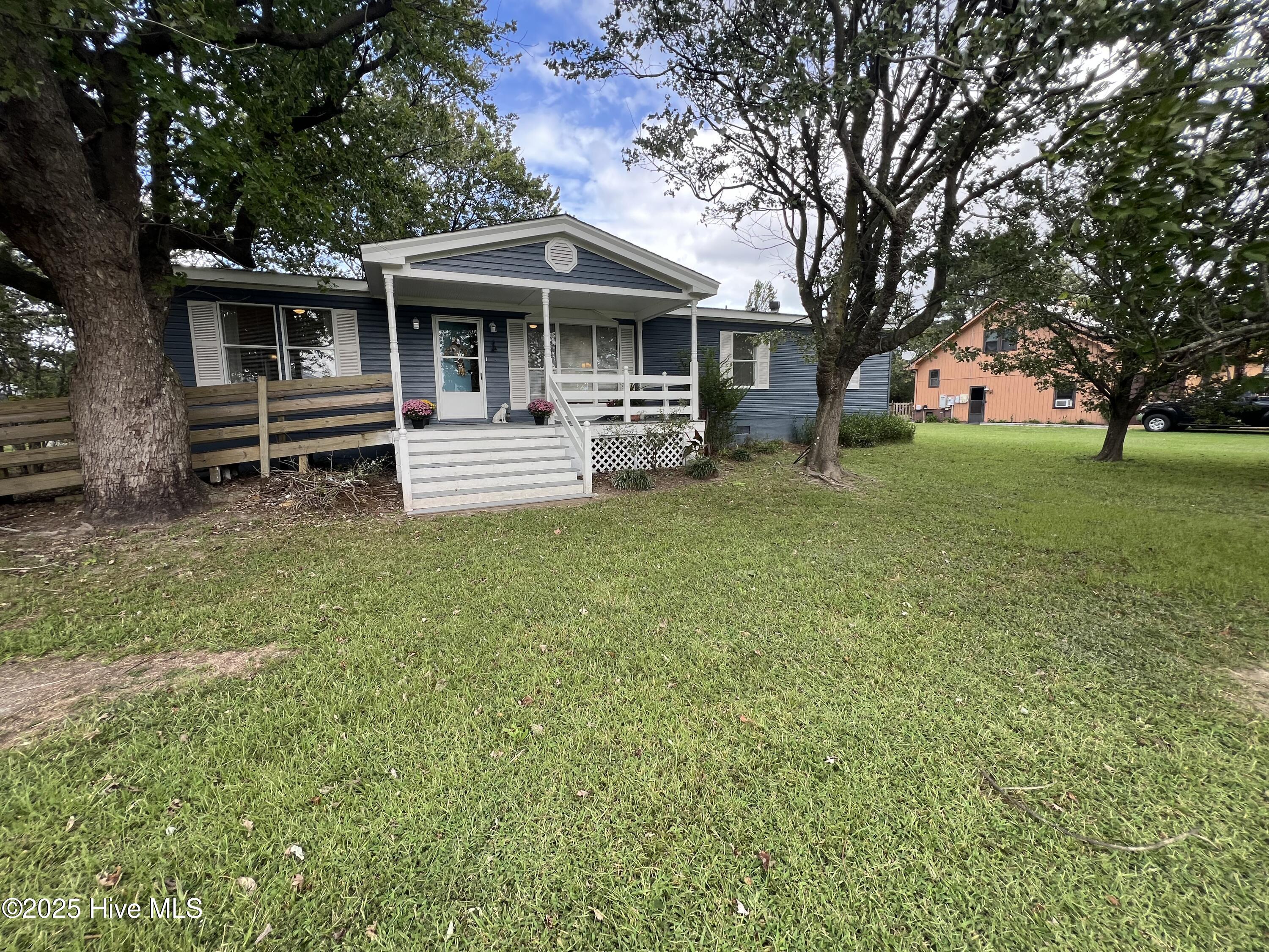 Homes for sale in Knott's Island, NC | 121 Bryan Rd, Knott's Island, NC 27950 | MLS# 100534501