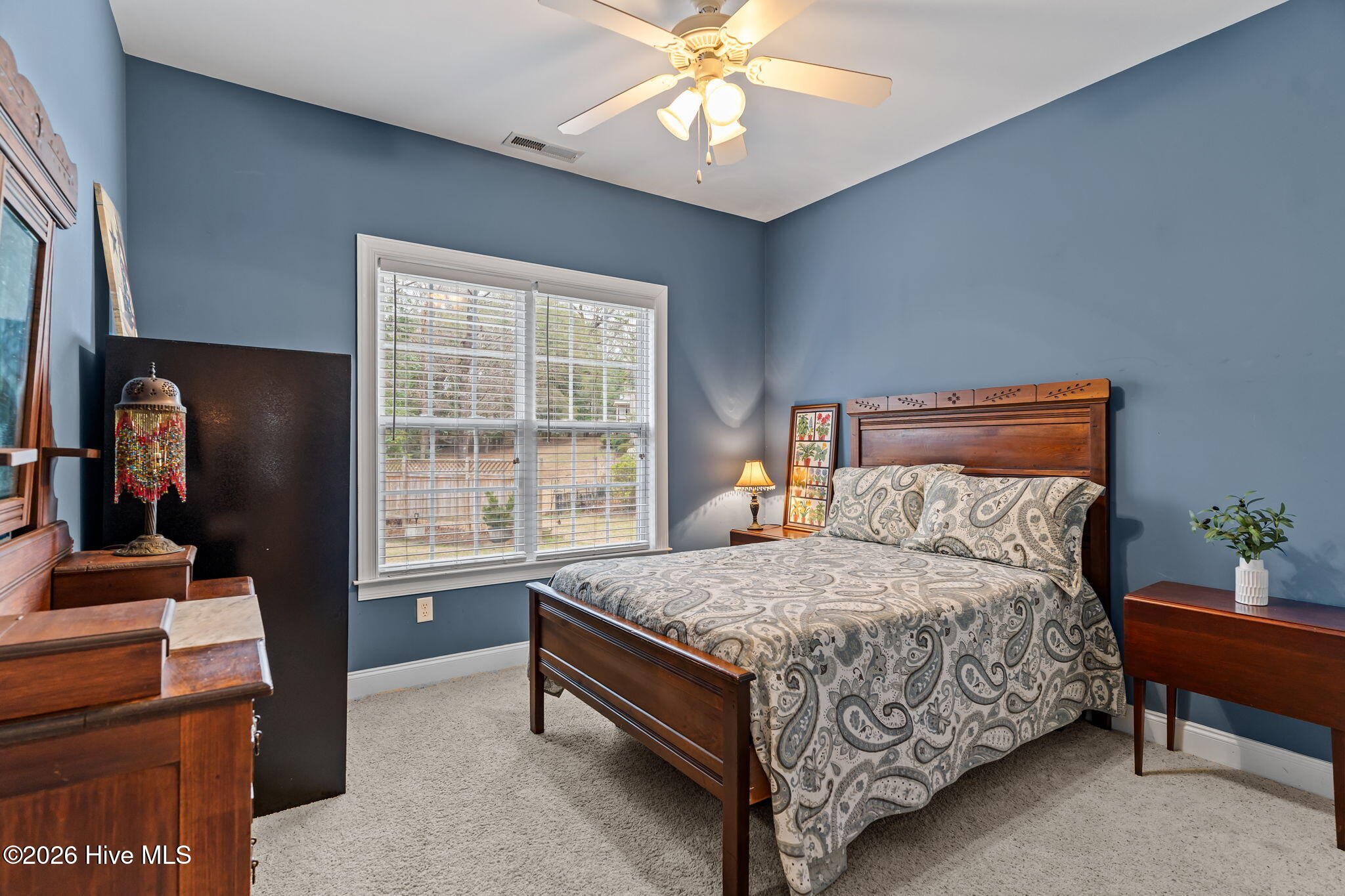 100556977 | Photo 41