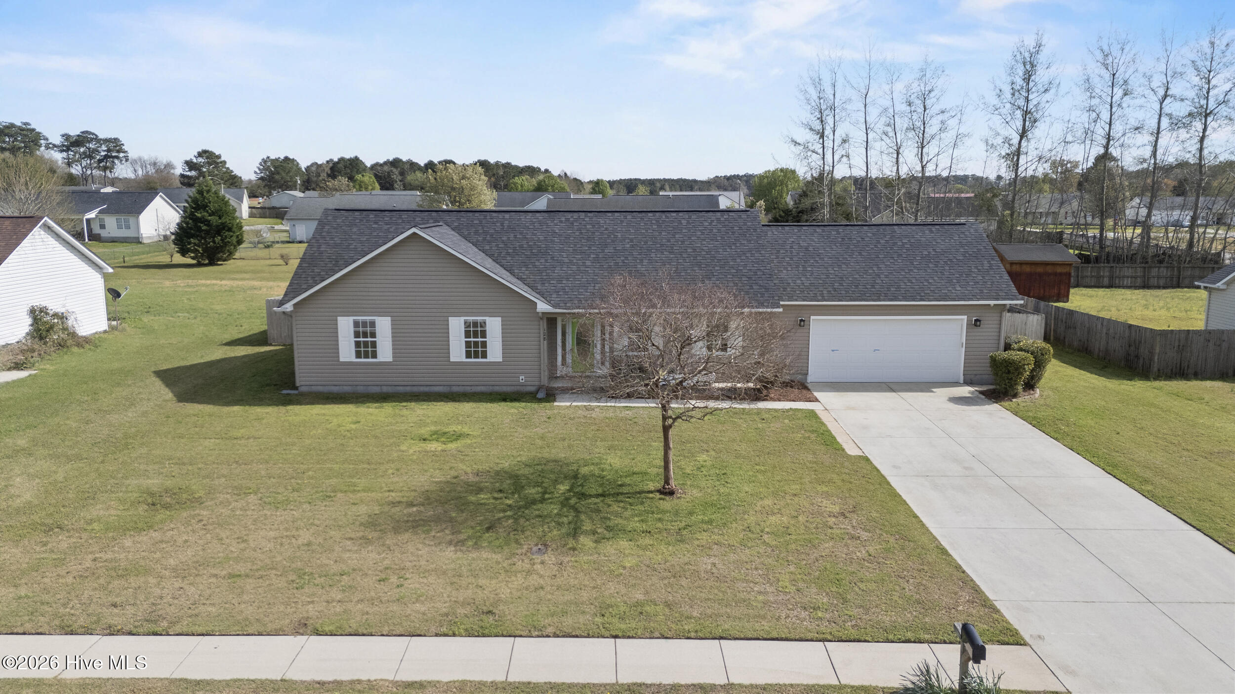 100564039 | Photo 42