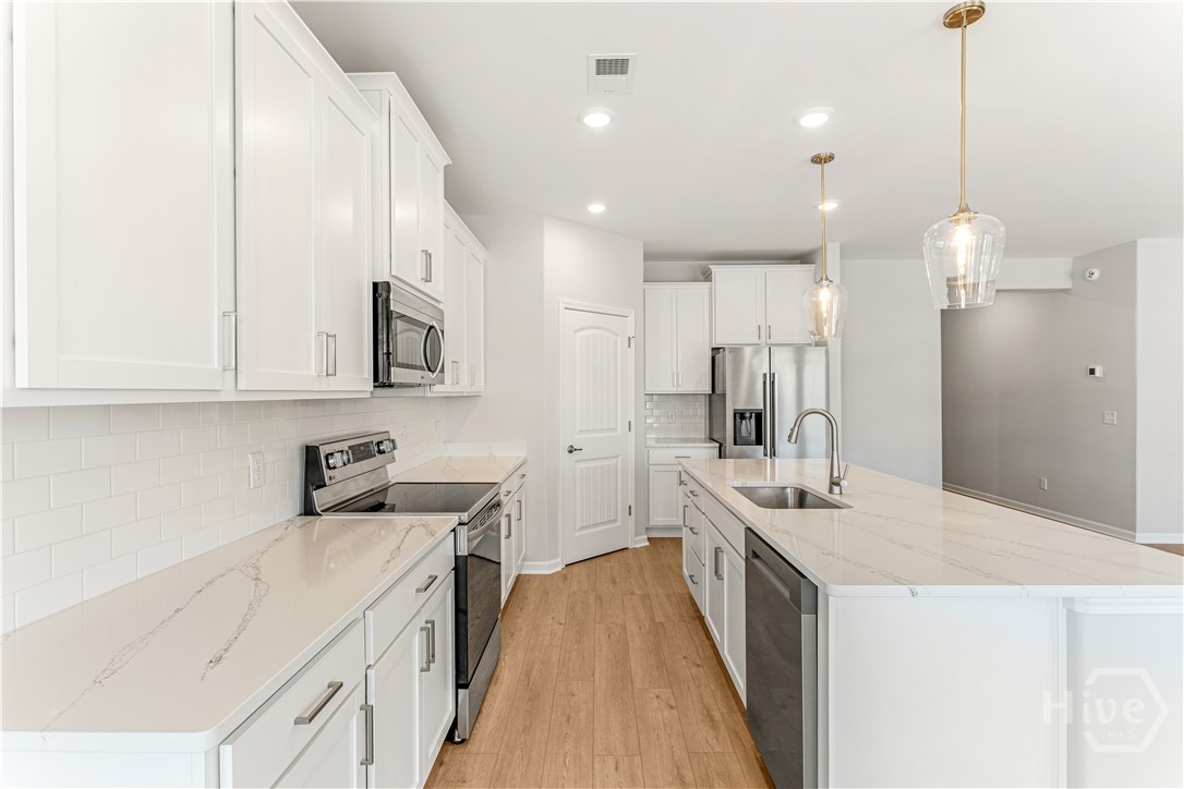 NOT THE ACTUAL HOME. Pictures are of a Finished Pinehurst II plan and are for Reference Only.
