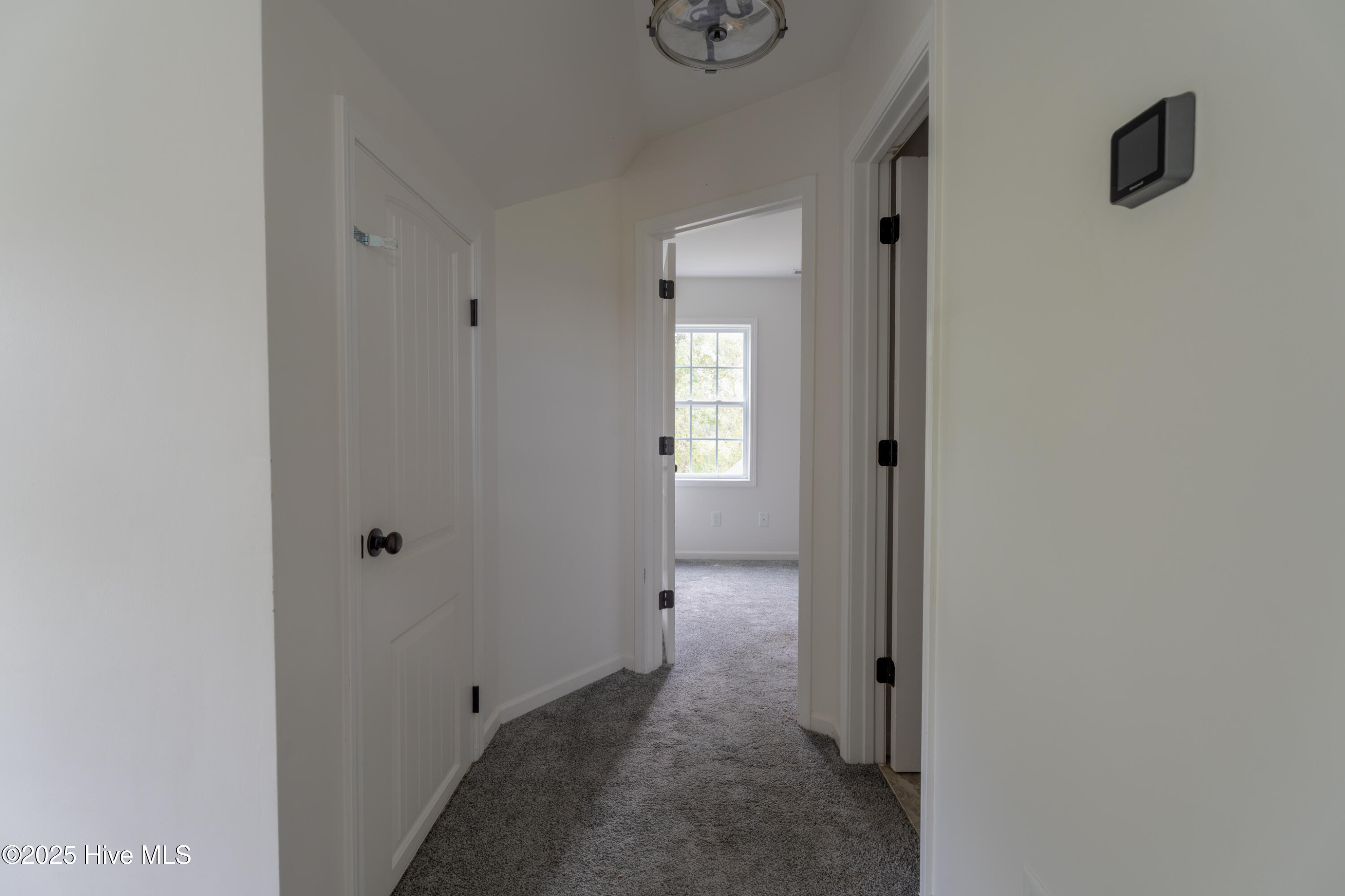 100536355 | Photo 23