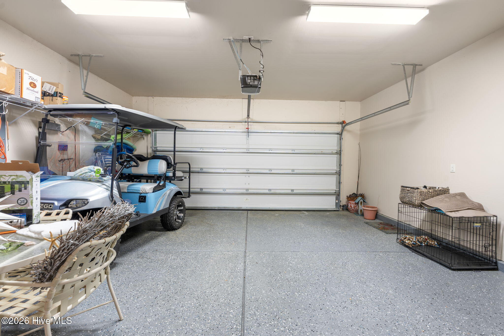 100569194 | Photo 27