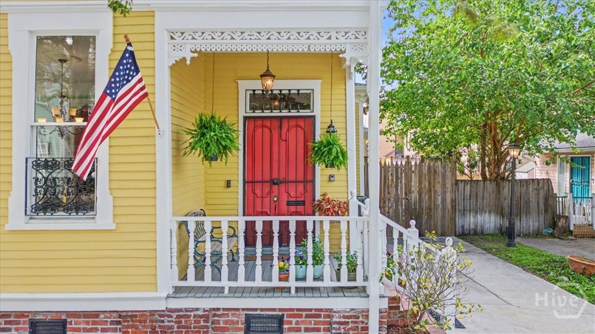 2nd image of 1007 Lincoln St, Savannah, GA 31401 | MLS# SA352614