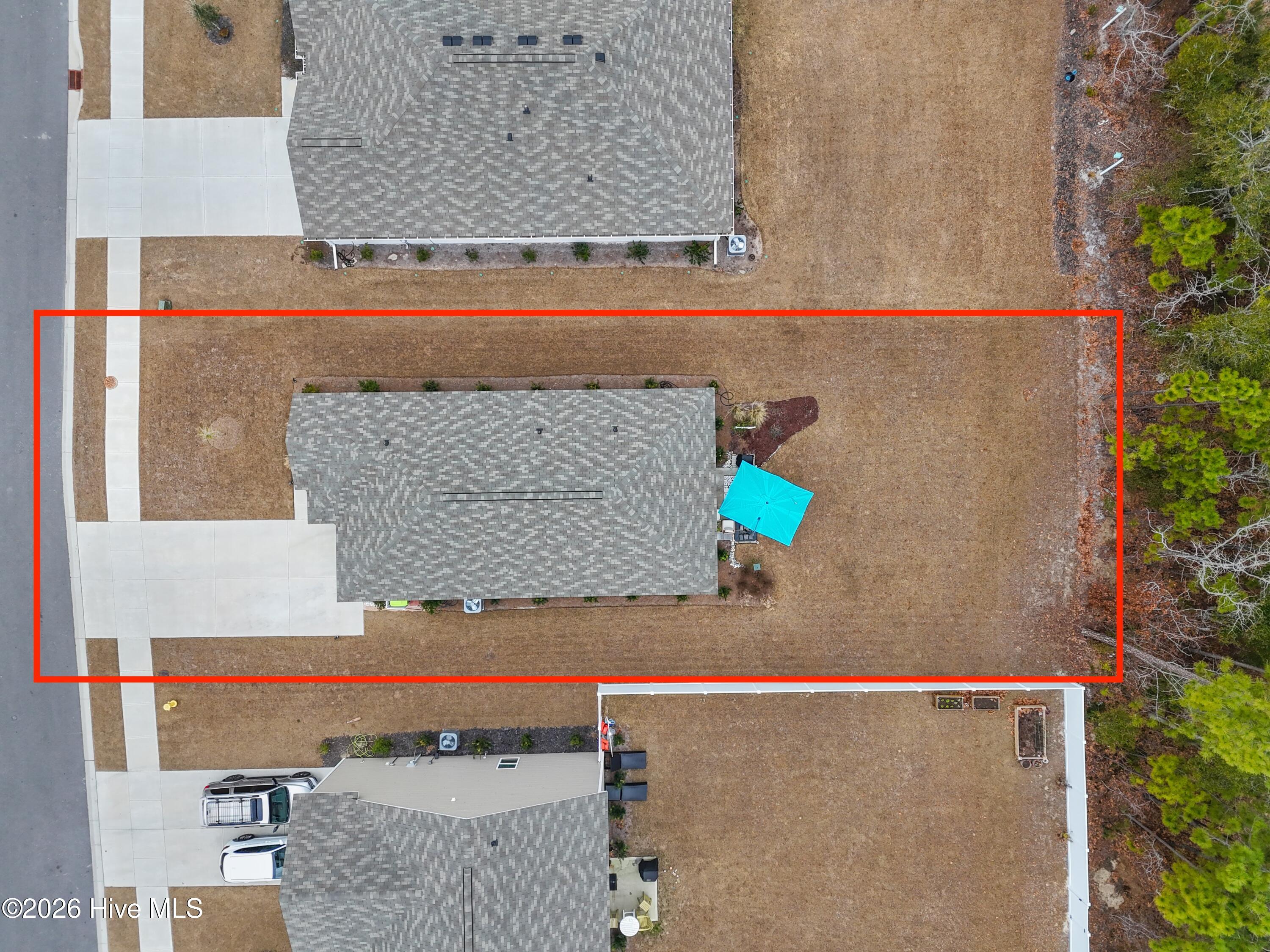 100549910 | Photo 40