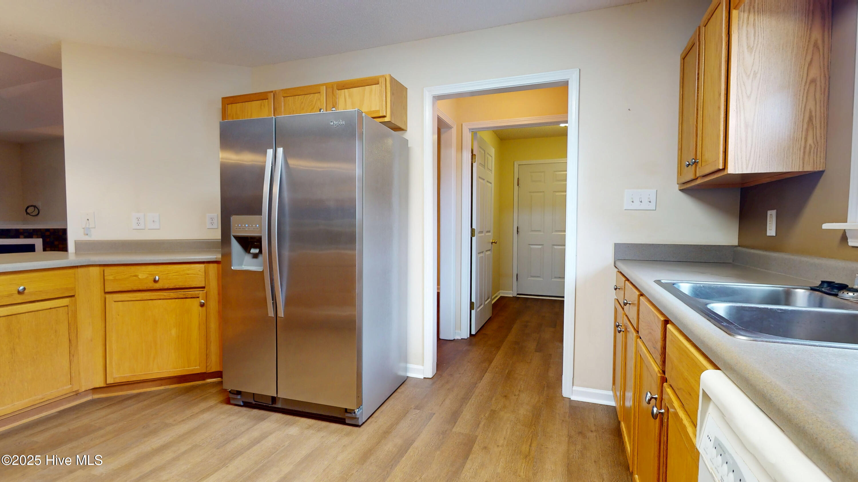 2104 Colony Plaza, Jacksonville, NC 28546 – photo 17: 09192025_134132