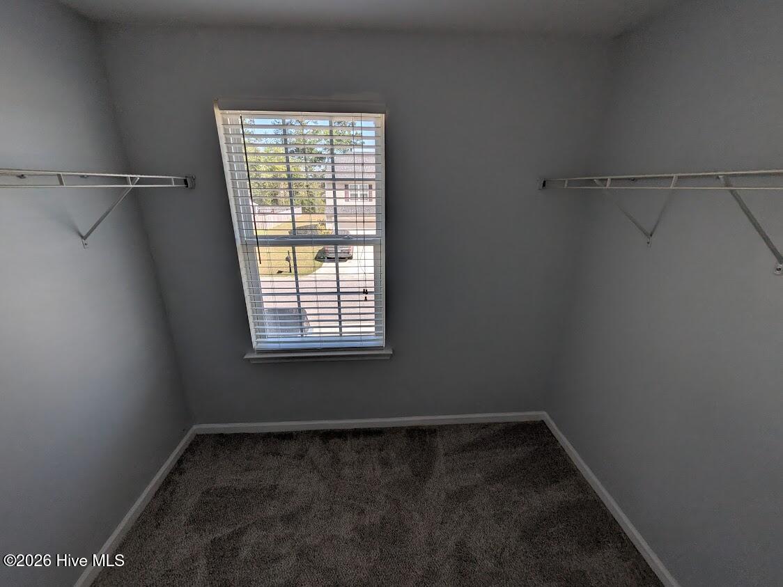 100566227 | Photo 12