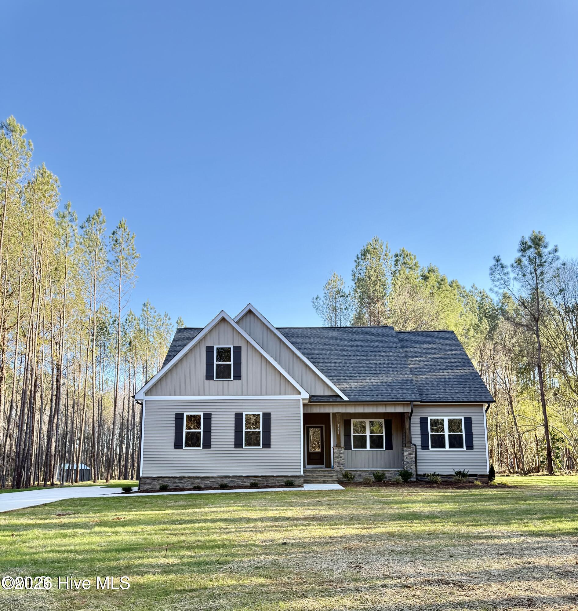 1600 Big Woods, Spring Hope, North Carolina, 3 Bedrooms Bedrooms, 7 Rooms Rooms,3 BathroomsBathrooms,Single family residence,For sale,Big Woods,100573809