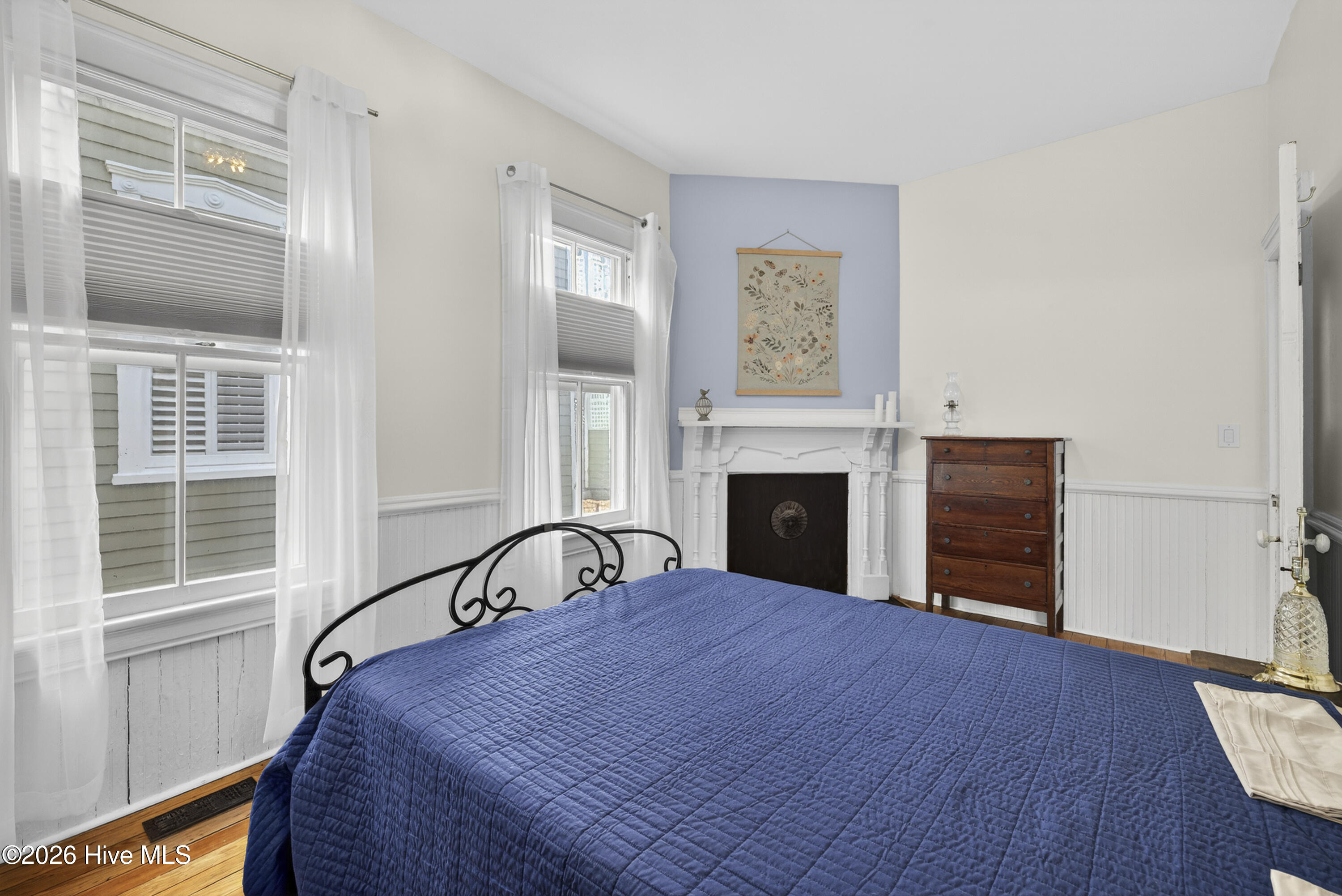 100555713 | Photo 23