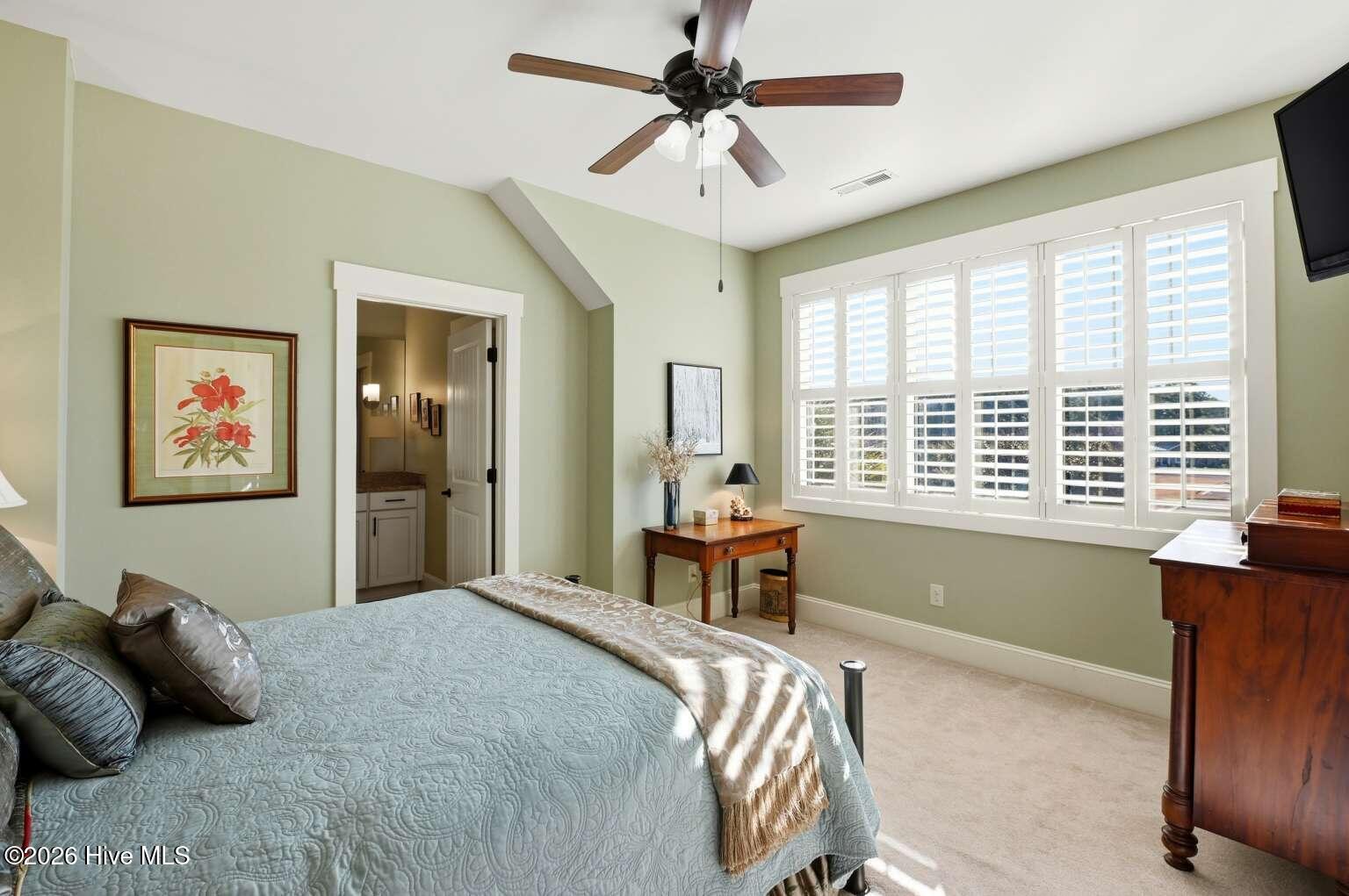 100552752 | Photo 26