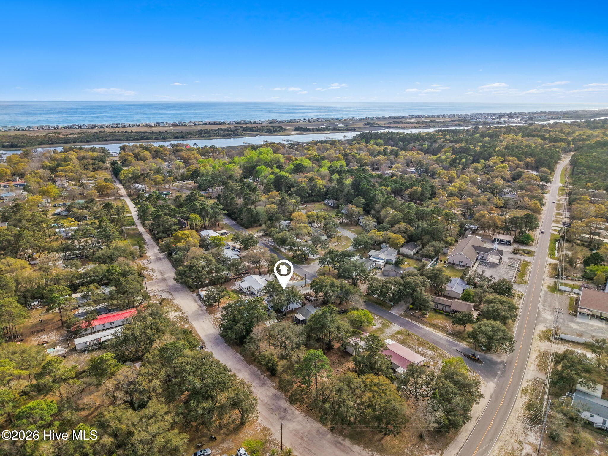 100564701 | Photo 51