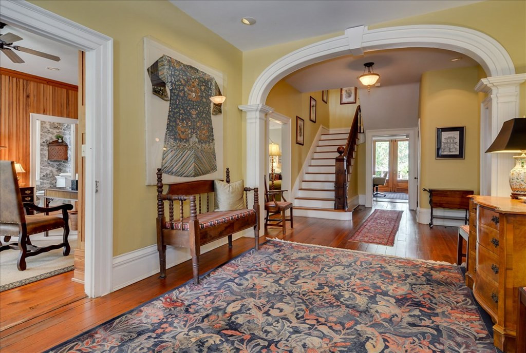 2229 Walton Way, Augusta, GA 30904 Listing Photo  5