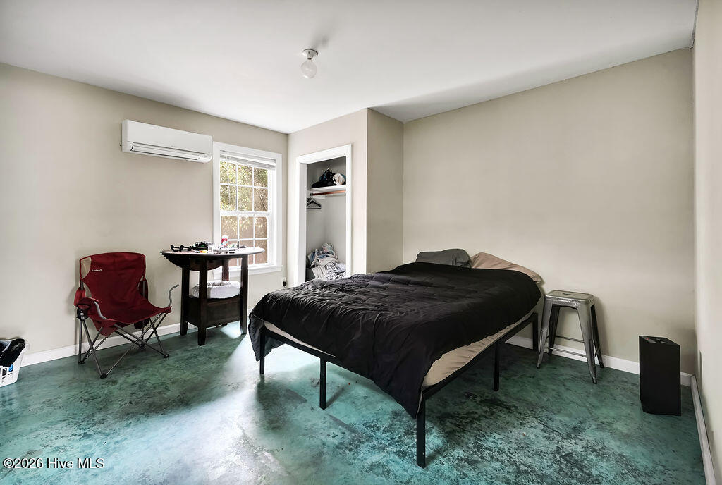 100559640 | Photo 16