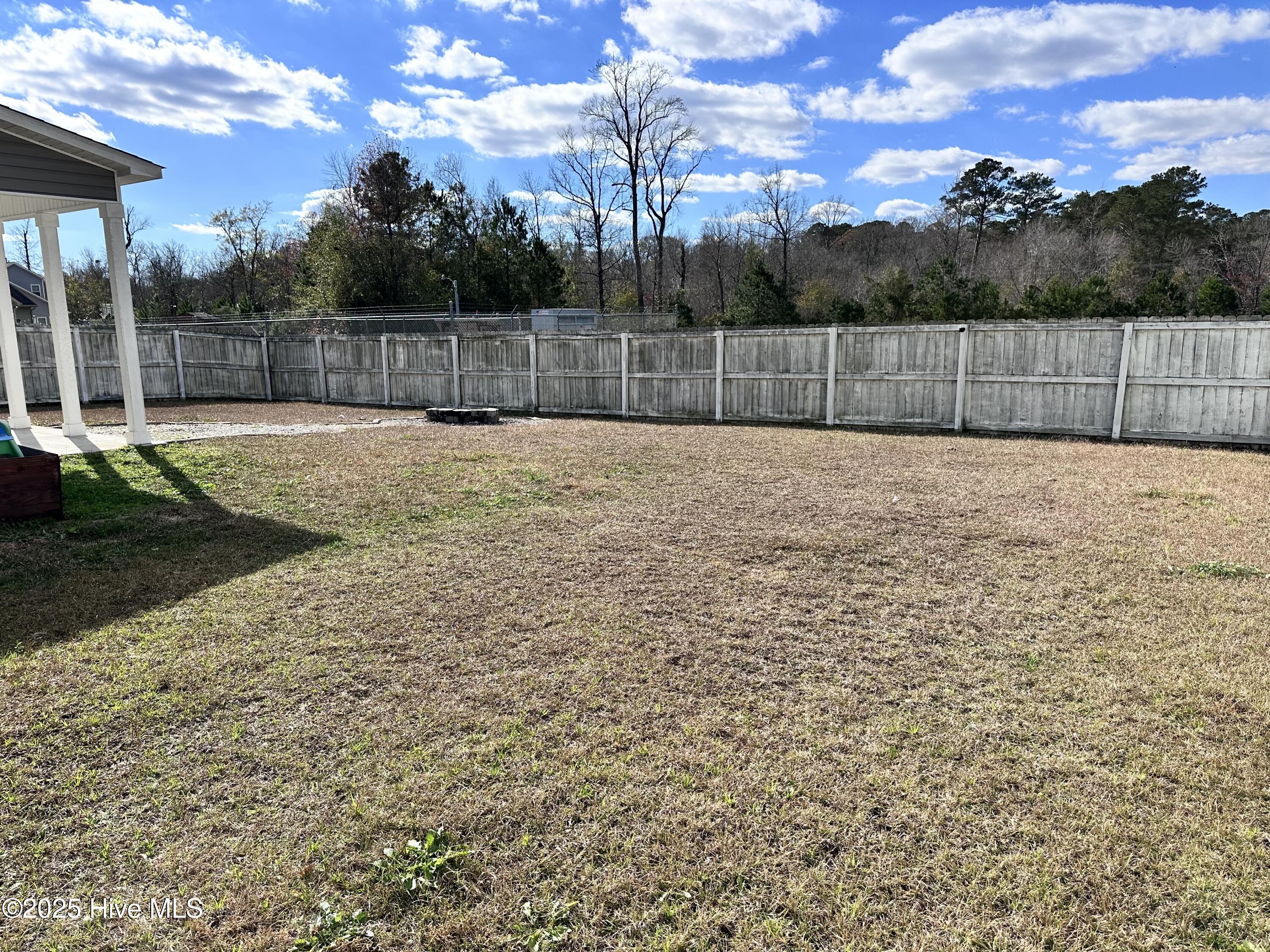 100545917 | Photo 45