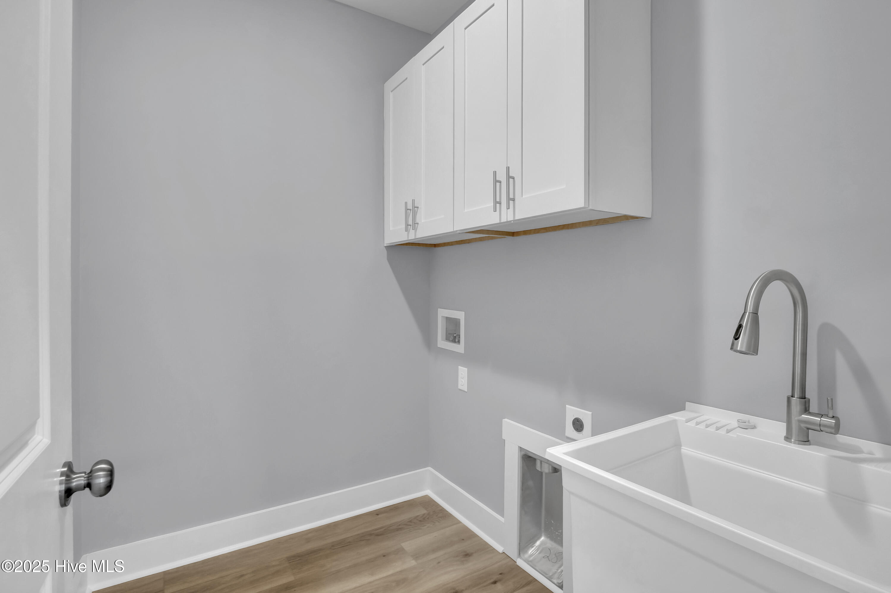 100479078 | Photo 23