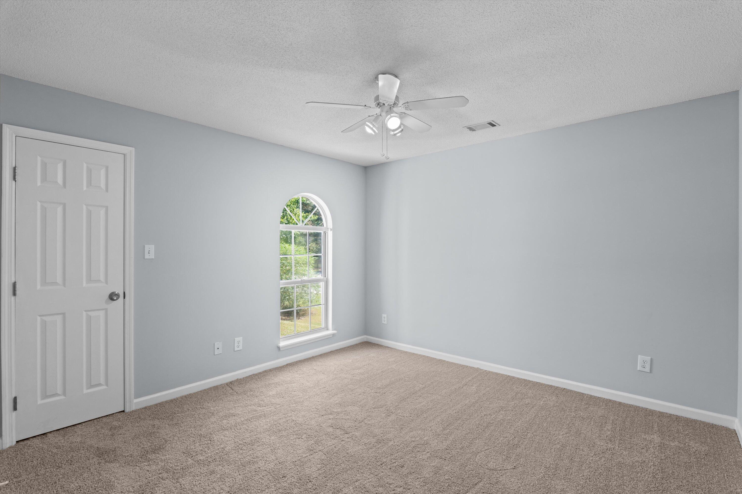 604 Barberry-EvansRealEstateGroup24