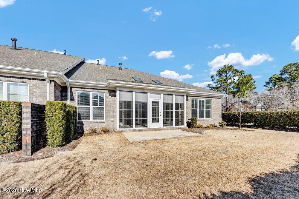 100553772 | Photo 22