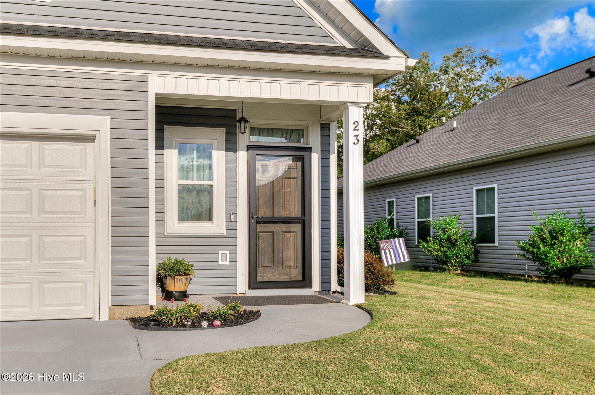 Photo 3 of Single family home for sale at 23 Coslett Dr, North Augusta, SC 29860 | MLS# 100608115 | Listing updated on 2026-10-05